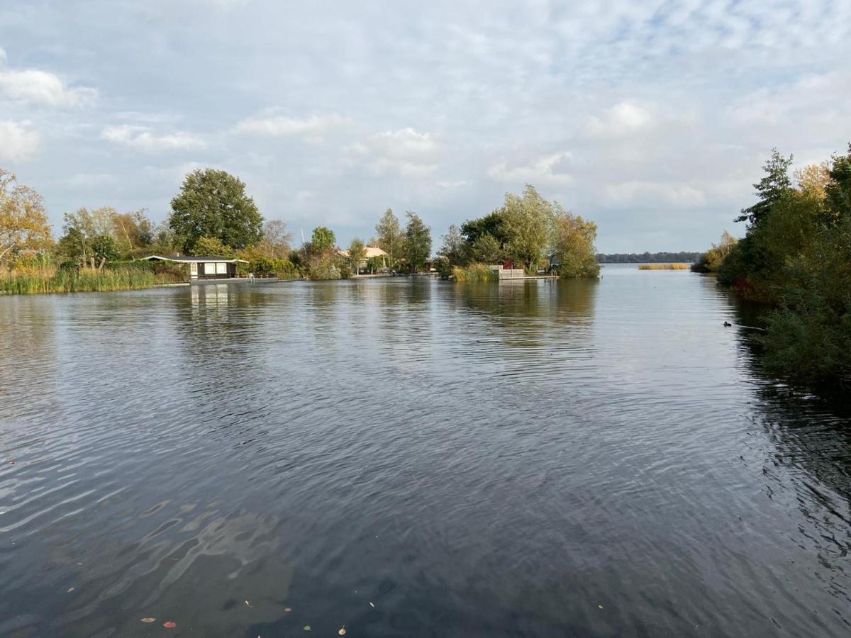 C'Est La Vie Houseboat Hotel Nederhorst den Berg Exterior foto